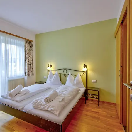 Apartment Vicky 7 In Wildschoenau, Cleaning Included Niederau